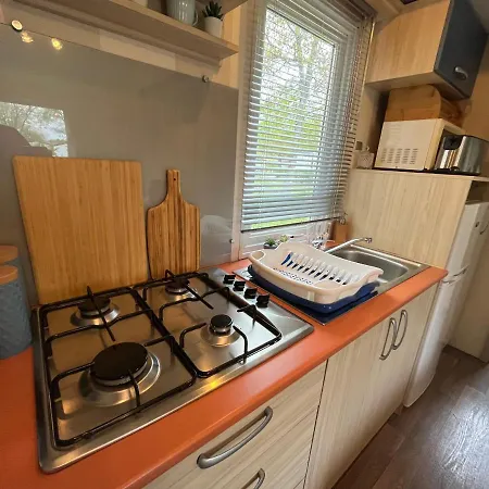 Chalet Mobil-home Climatisé Avec Piscine Aureilhan (Landes)
